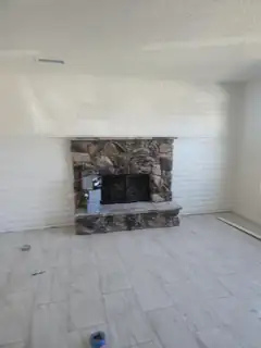 806 Oreja De Oro Drive SE Living Room