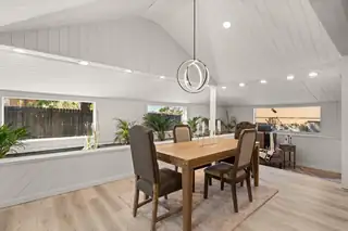 5316 Summer Avenue NE Dining Room