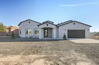 608 Northern Boulevard NE, Rio Rancho 