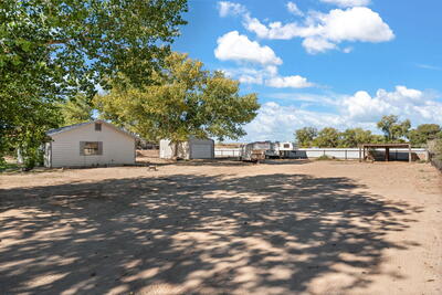 668 Davis Place, Los Lunas