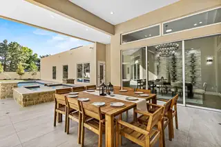 11800 ANAHEIM Avenue NE Patio