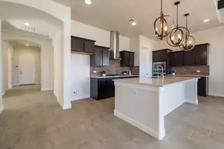 6816 Cleary Loop NE Kitchen