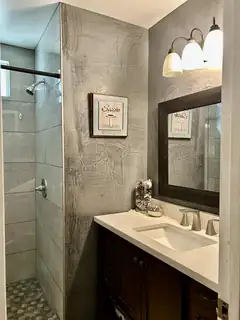 2724 BARCELONA Place SW 