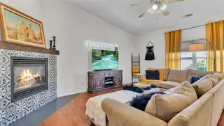 8423 San Tesoro Street NE Living Room