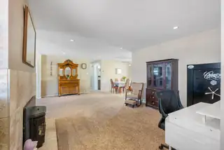 97 Carlsbad Avenue Avenue 