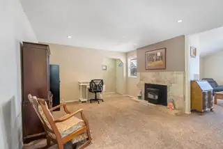 97 Carlsbad Avenue Avenue 