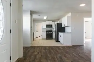 144 Sonnenberg Loop Kitchen