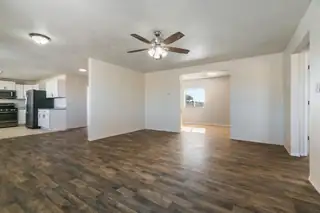144 Sonnenberg Loop Living Room