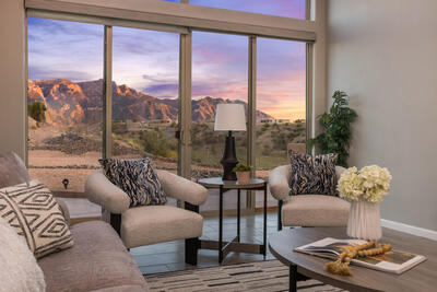 6 Spider Rock Road, Placitas