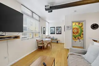 343 Platinum Street SW 