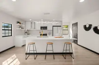 7540 Bear Canyon Road NE Kitchen