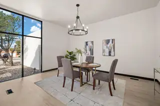7540 Bear Canyon Road NE Dining Room