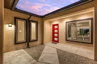 6725 Akademeia Loop NE 