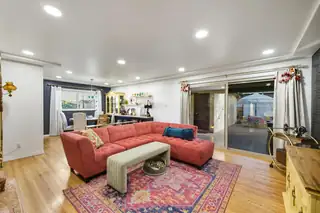 5152 CONSTITUTION Avenue NE Floor Plan