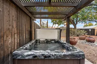 11008 Morris Court NE Hot Tub