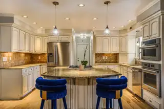 4509 DONA MARGUERITA Avenue NE Kitchen