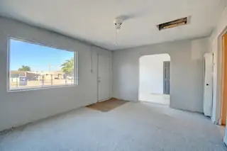 318 Wisconsin Street NE 