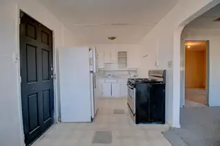 318 Wisconsin Street NE 