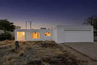 6008 Hannett Avenue NE, Albuquerque