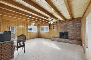 6008 Hannett Avenue NE Kitchen