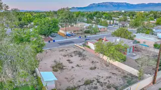 4100 RIDGELEY Avenue NE 