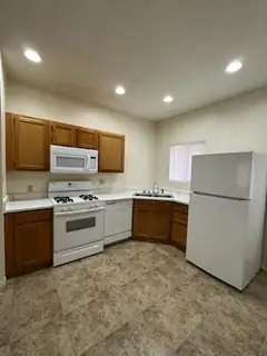 4313 Sabana Loop SE A 