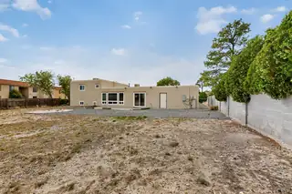 810 San Juan De Rio Drive SE Backyard