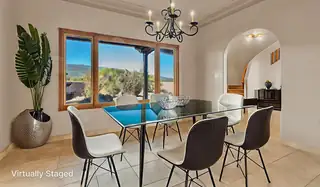 5 La Aguapa Dining Room