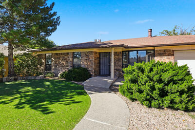 6917 Marilyn Avenue NE, Albuquerque