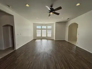 4629 Spanish Sun Avenue NE 