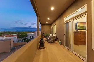 1632 Cliffside Drive NW Patio