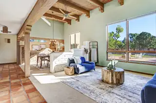 197 Nobles Lane Living Room