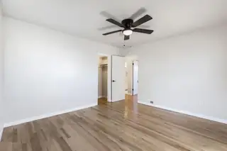 406 Truman Street NE View