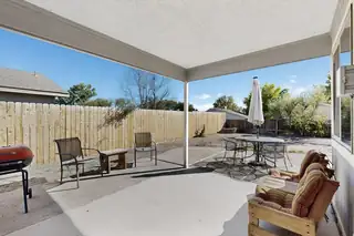 924 Perry Meadows Drive NE Patio