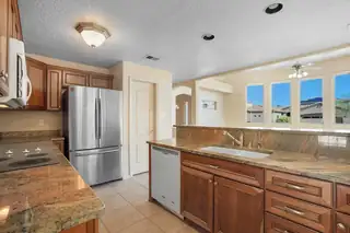 4415 Hodgin Lane NW Kitchen