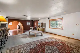 22 Lost Horizon Drive NW 