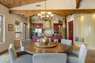 7 La Quinta Dining Room