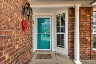 33 Apache Plume Road 