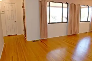 1824 Indiana Street NE Living Room