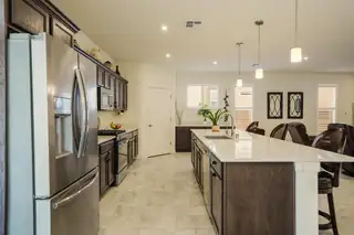 590 Rio Chama Circle SW 