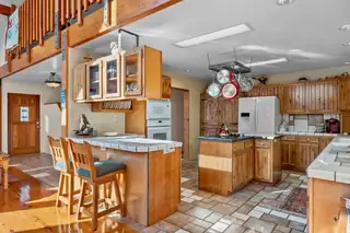 35 Magic Valley Drive Kitchen