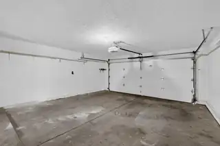 2020 Panda Drive SW Garage