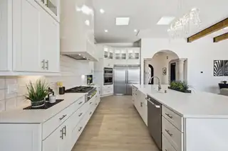 7805 Aguila Street NW Kitchen