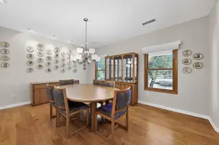 33 Western Trail Drive Dining Room