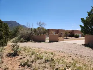 29 CAMINO DE LOS DESMONTES 