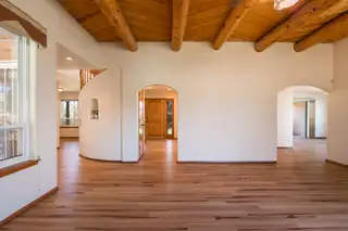 9231 Oakland Avenue NE Kitchen