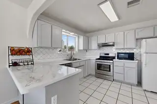 1609 Jack Nicklaus Drive Kitchen