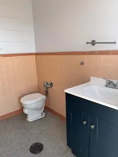 5823 Central Avenue NE 