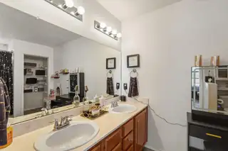 3034 Morrissey Street SW Bedroom