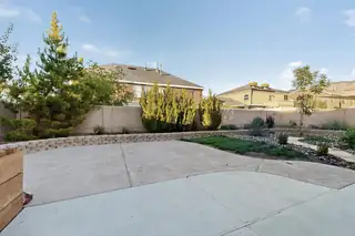 8601 Vineyard Ridge Road NE Backyard